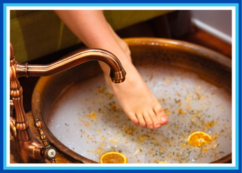 Day 8: Eight Maids a-Milking – Milk & Honey Foot Soak